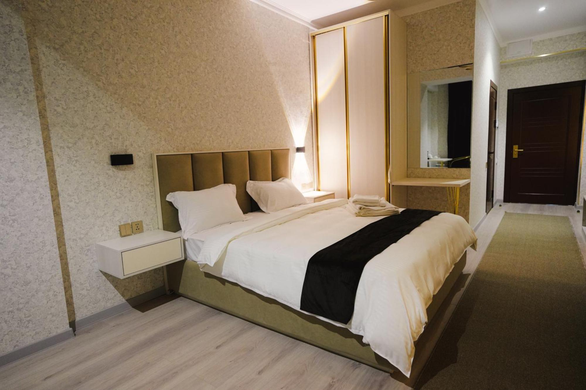 Baland Hotel Dushanbe Luaran gambar