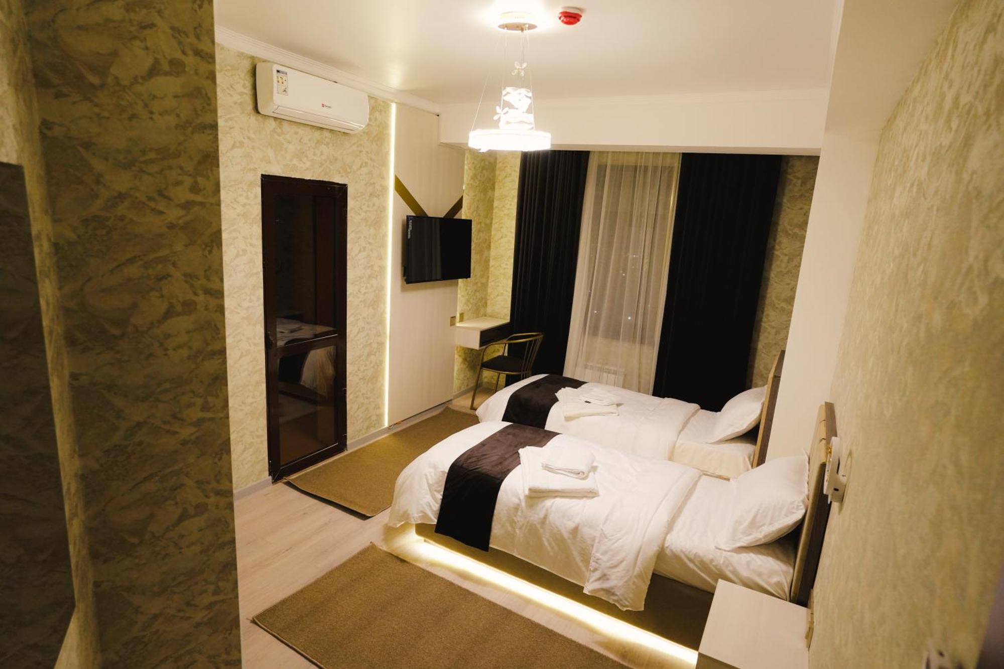 Baland Hotel Dushanbe Luaran gambar