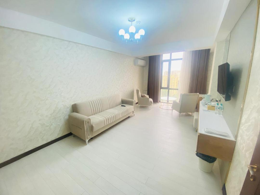 Baland Hotel Dushanbe Luaran gambar
